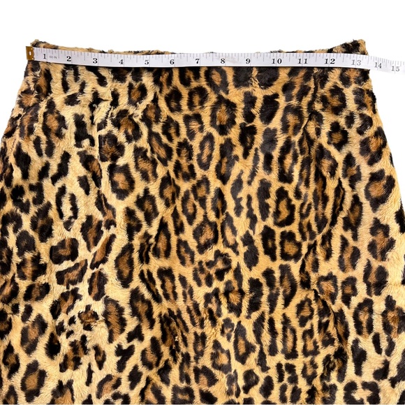 Vintage Istante by Gianni Versace Leopard Print Skirt Size 42 - Picture 12 of 17
